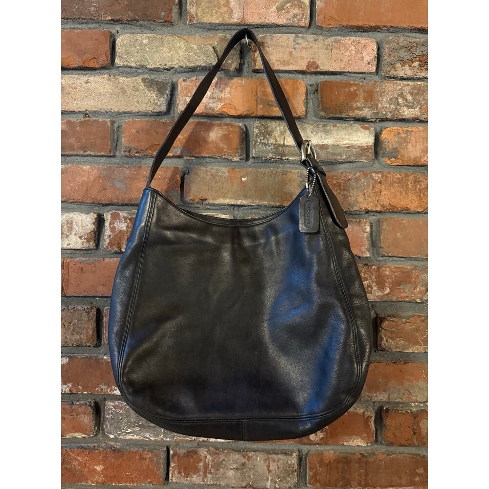Vintage Coach Soho Hobo Ergo Shoulder Bag (4139)